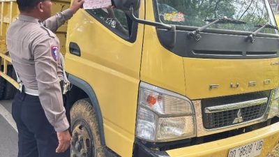 Polantas Beri Teguran Pelanggar Aturan Lalin di Hari ke-14 Operasi Keselamatan di Bone