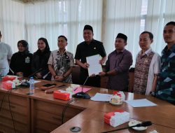 Diputus Kontrak, Komisi I DPRD Bone Sepakat Perjuangkan Nasib Pendamping Desa di Kemendes