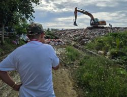 Tinjau Kondisi TPA, Wabup Bone Tolak Randis Alphard, Minta Anggaran Dialihkan Untuk Kepentingan Masyarakat