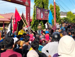 Sejarah Baru, Polres Bone Didemo Dua Kali Dalam Seminggu, Forbes Minta Kapolres dan Kasat Mundur