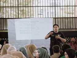 Ngajar Bahasa Inggris dari SMP? Lah, Ini Anak SMP Aja Udah Jadi Mentor!