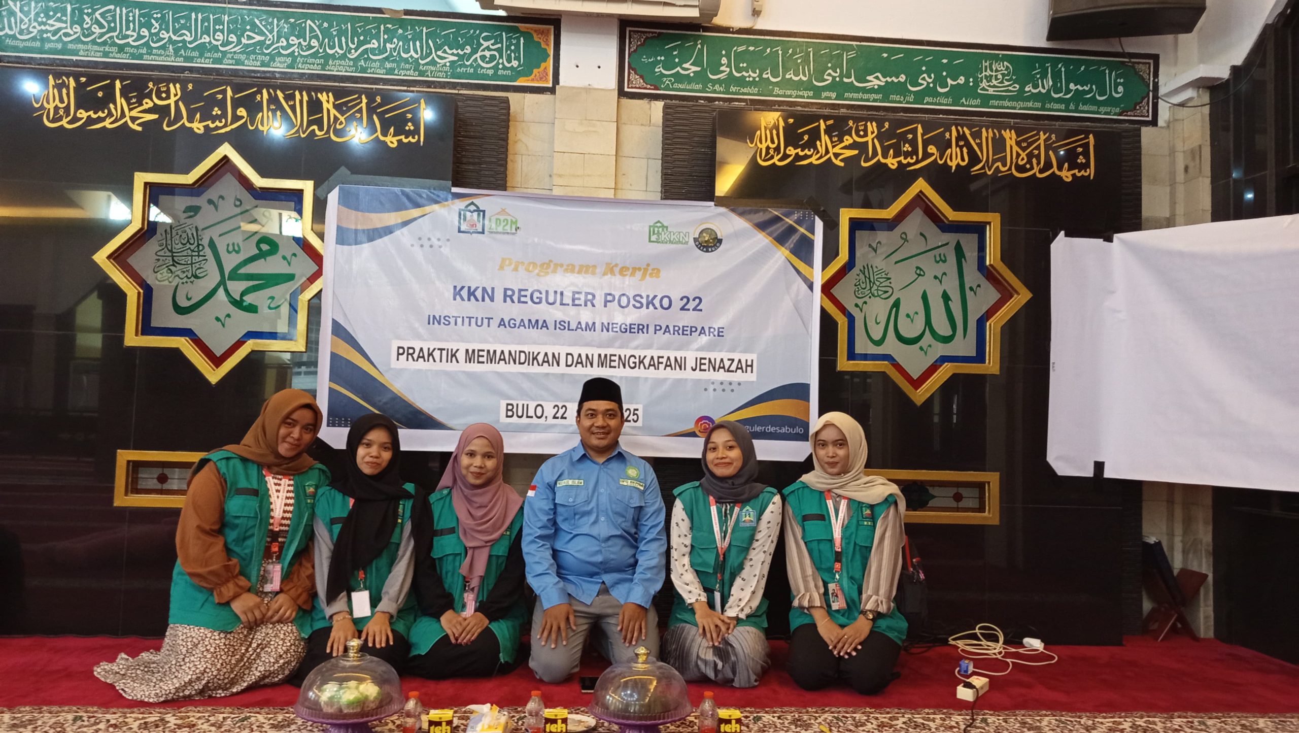 Nidaul Islam bersama tim KKN IAIN Parepare