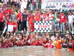 Serunya Lomba Dayung Meriahkan HUT RI ke-80 di Bone, Pejabat, Jurnalis, hingga Warga Adu Kayuh di Kanal Sungai