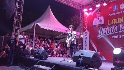 Trisuaka Hibur Warga Bone di Lapangan Merdeka, Meriahkan Launching UMKM